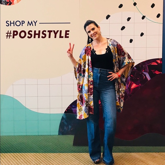 Welcome! Happy Poshing!! - Picture 4 of 16